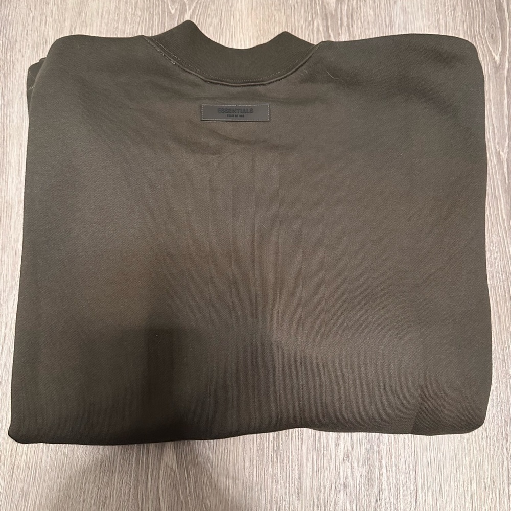 Essentials FOG mock neck pullover - Picture 4 of 5